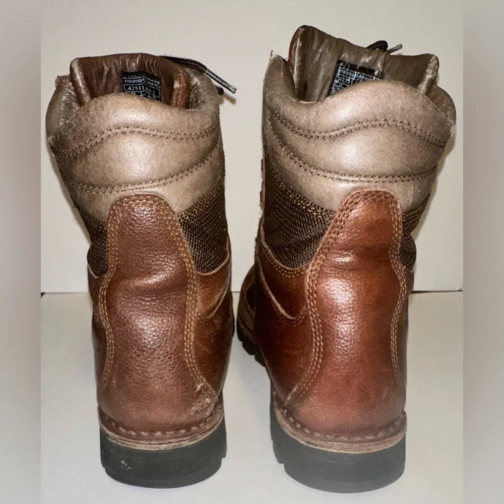 Danner 8
